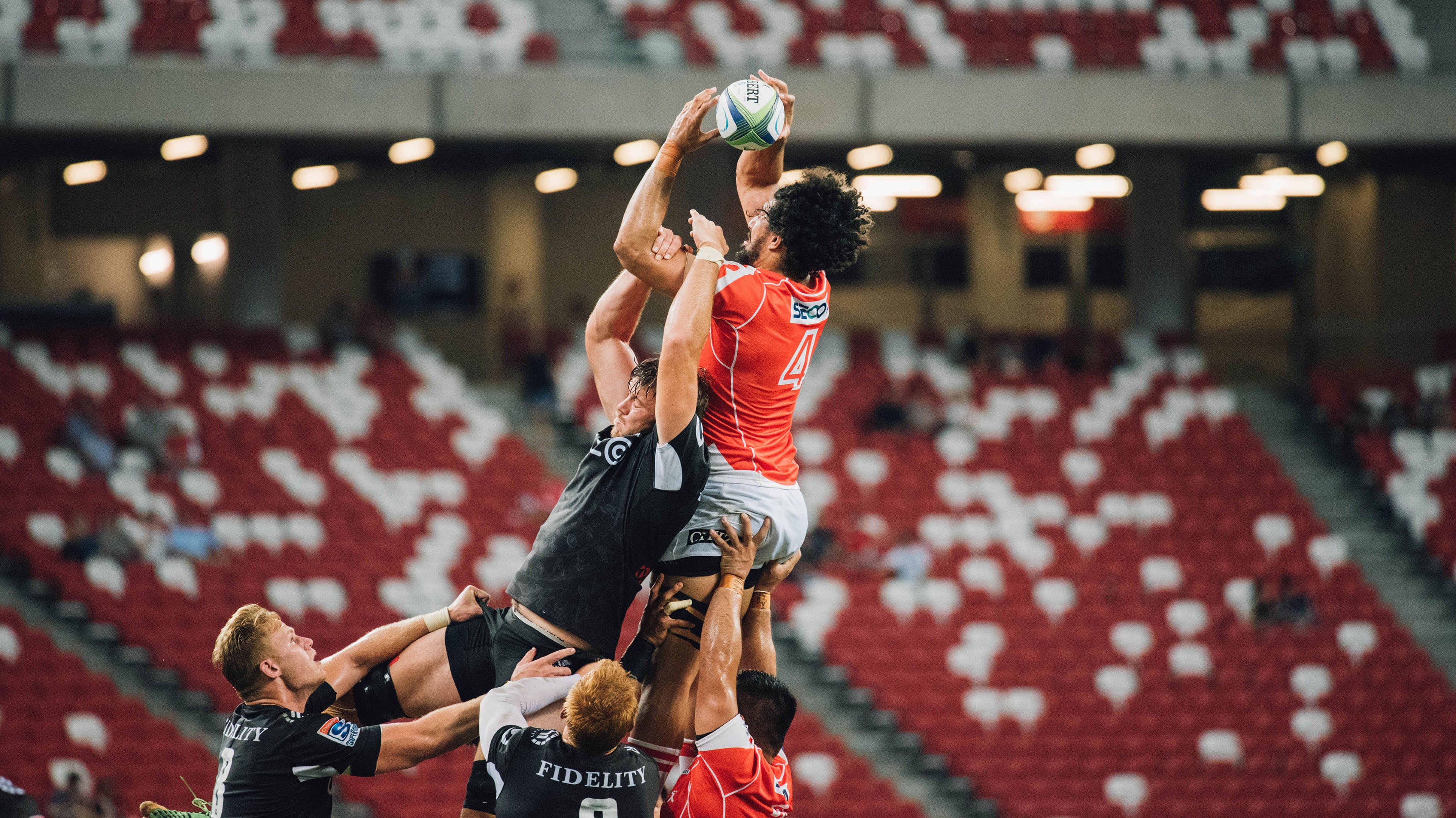 “逆境之光：最惊心动魄的翻盘战役回顾”，片名_逆境